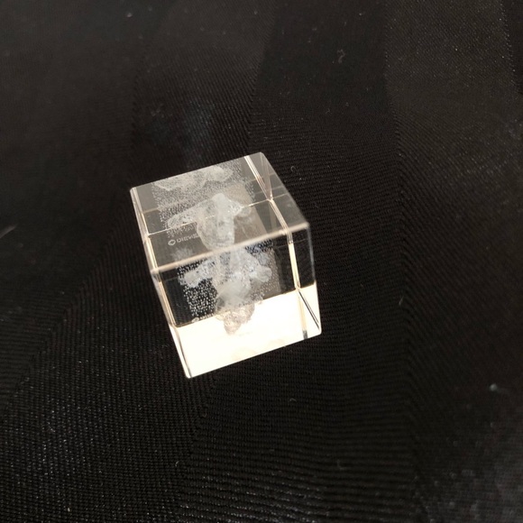 Laser Etched Tigger Cube Decor - Picture 5 of 9